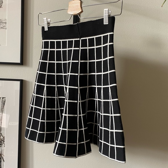 Anthropologie B&W Winter Mini Skirt - Picture 3 of 6